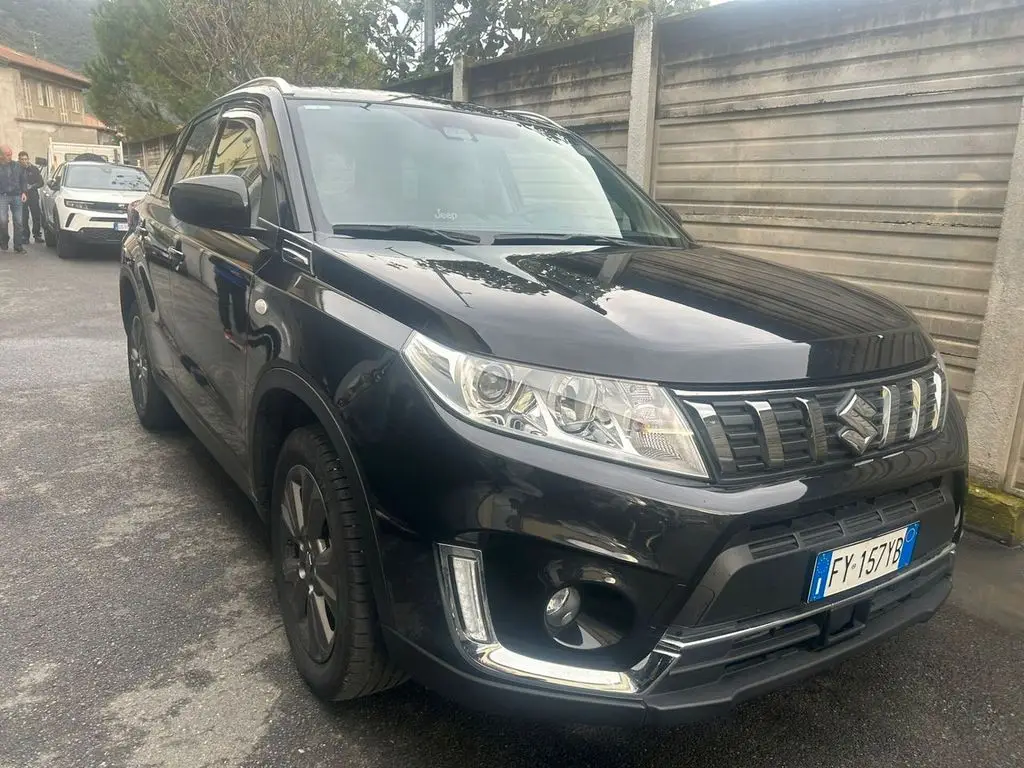 Photo 1 : Suzuki Vitara 2019 Petrol