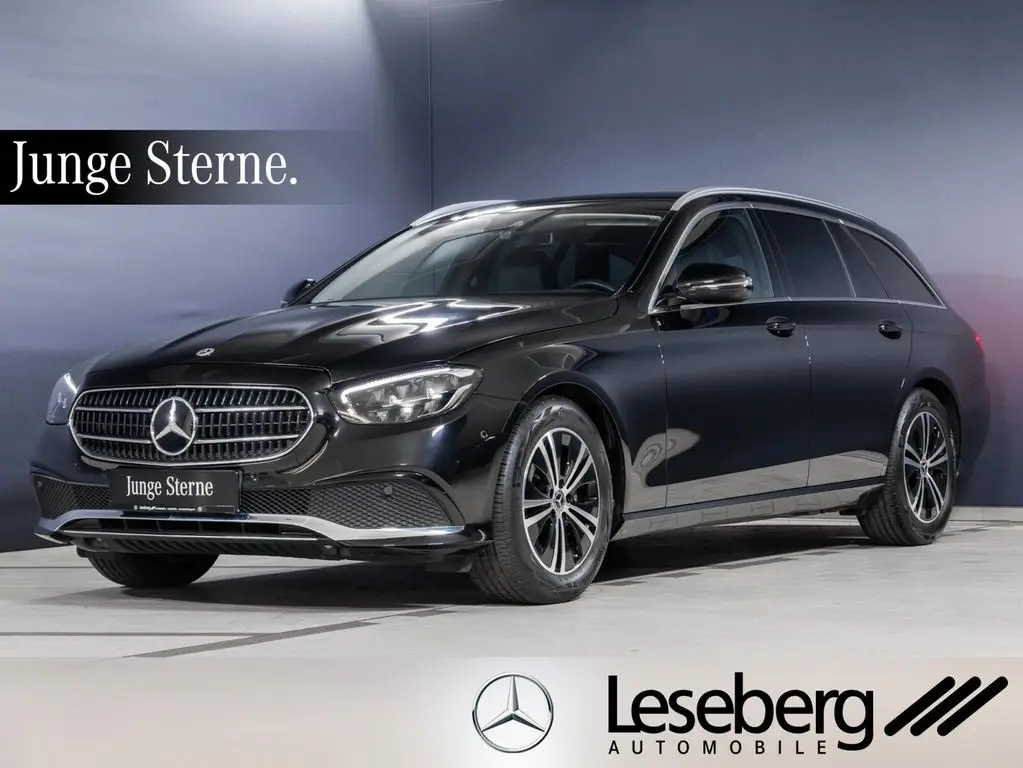 Photo 1 : Mercedes-benz Classe E 2023 Petrol