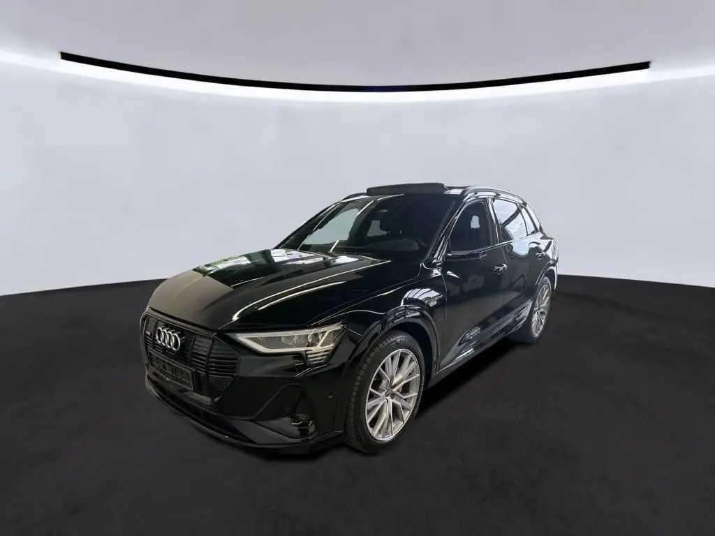 Photo 1 : Audi E-tron 2021 Not specified