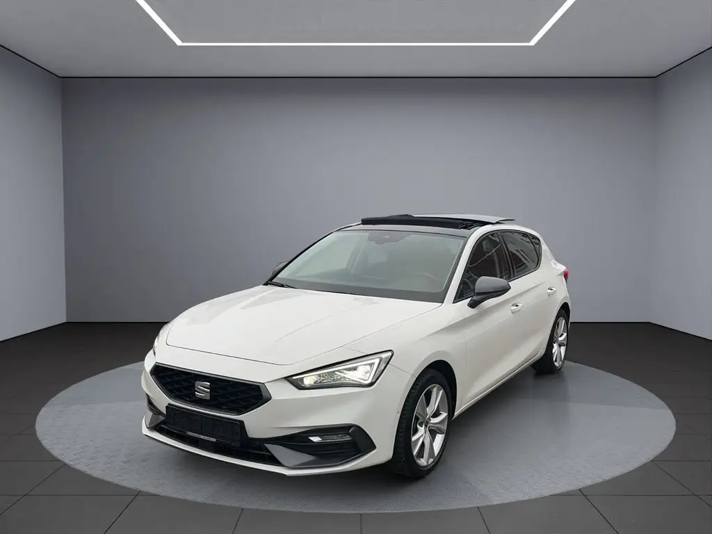 Photo 1 : Seat Leon 2022 Petrol