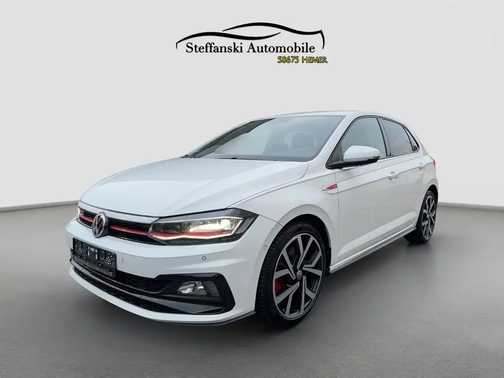 Photo 1 : Volkswagen Polo 2019 Petrol