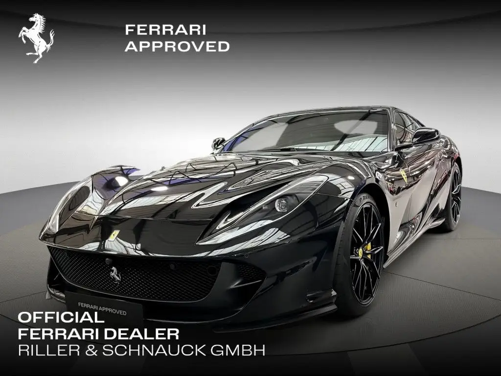 Photo 1 : Ferrari 812 2019 Essence