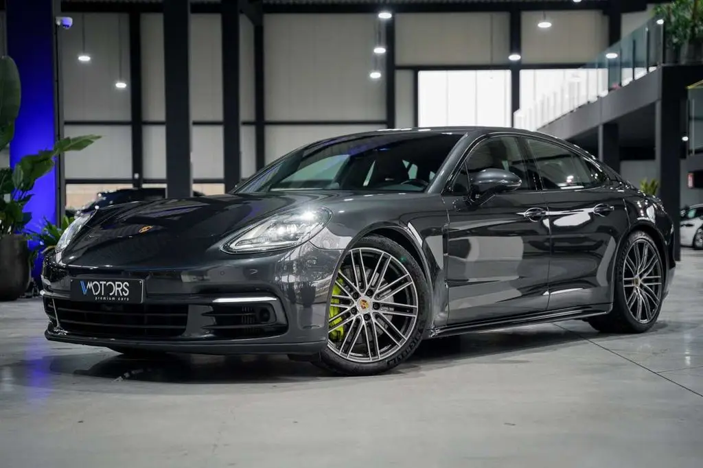 Photo 1 : Porsche Panamera 2018 Hybride