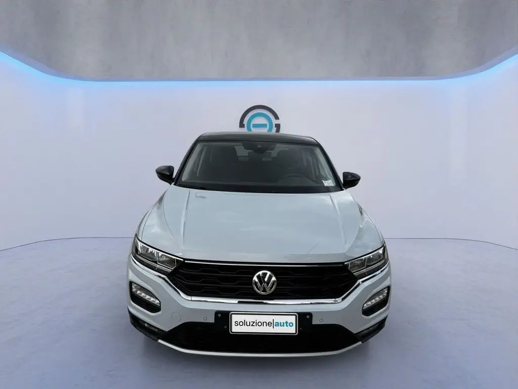 Photo 1 : Volkswagen T-roc 2019 Petrol