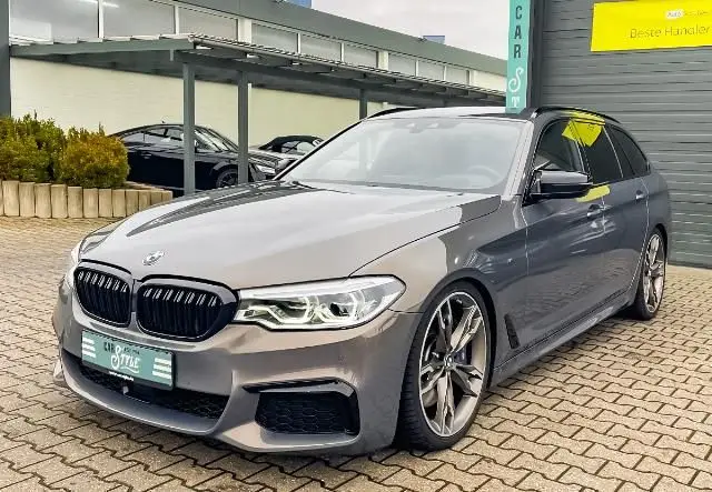 Photo 1 : Bmw M550 2019 Diesel