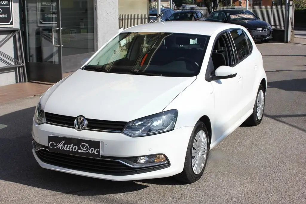 Photo 1 : Volkswagen Polo 2016 Diesel