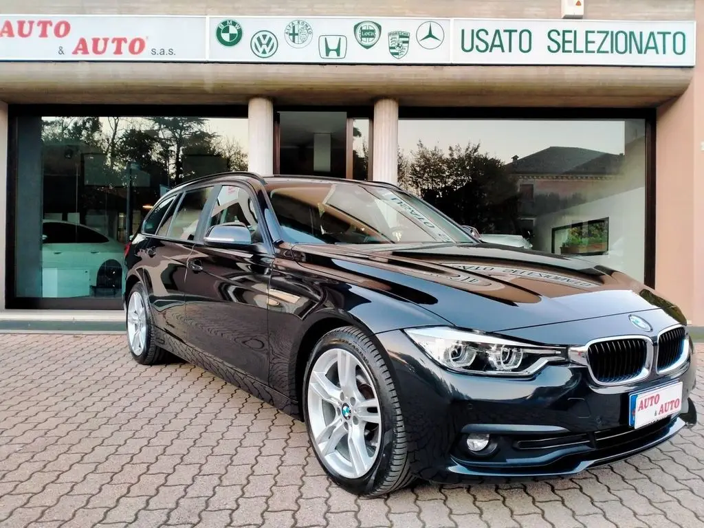 Photo 1 : Bmw Serie 3 2019 Diesel