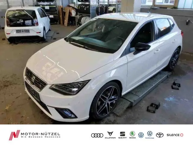 Photo 1 : Seat Ibiza 2021 Essence