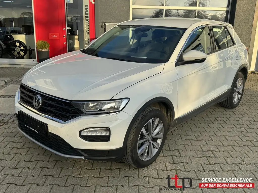 Photo 1 : Volkswagen T-roc 2020 Essence