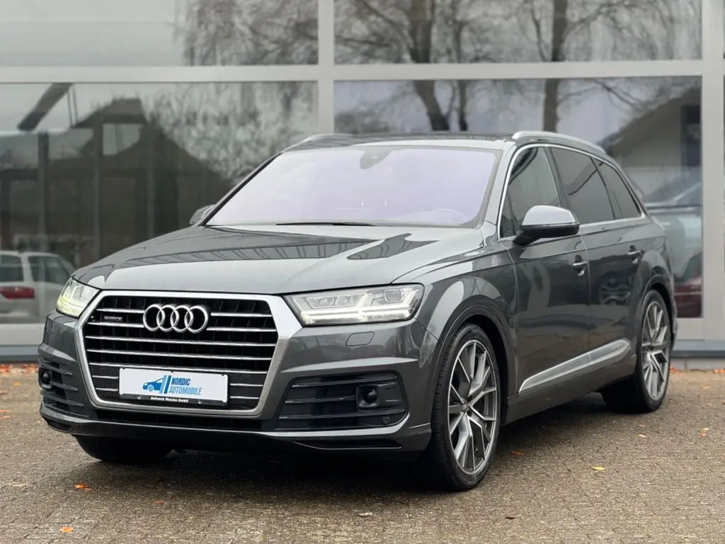 Photo 1 : Audi Q7 2015 Diesel