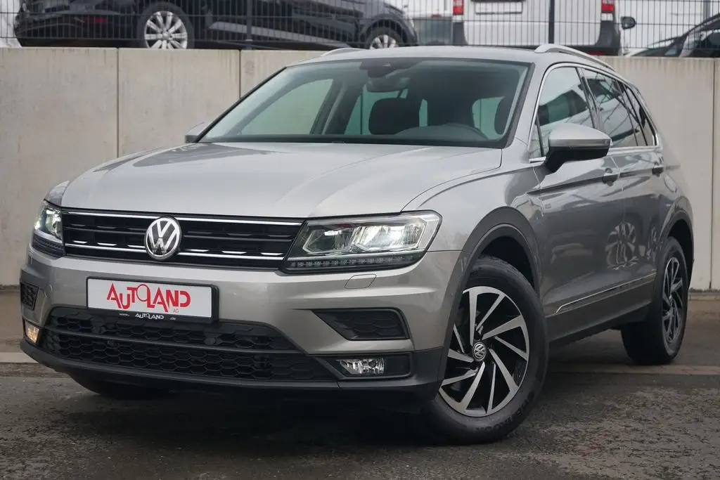 Photo 1 : Volkswagen Tiguan 2018 Petrol