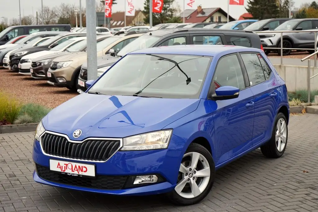 Photo 1 : Skoda Fabia 2019 Essence