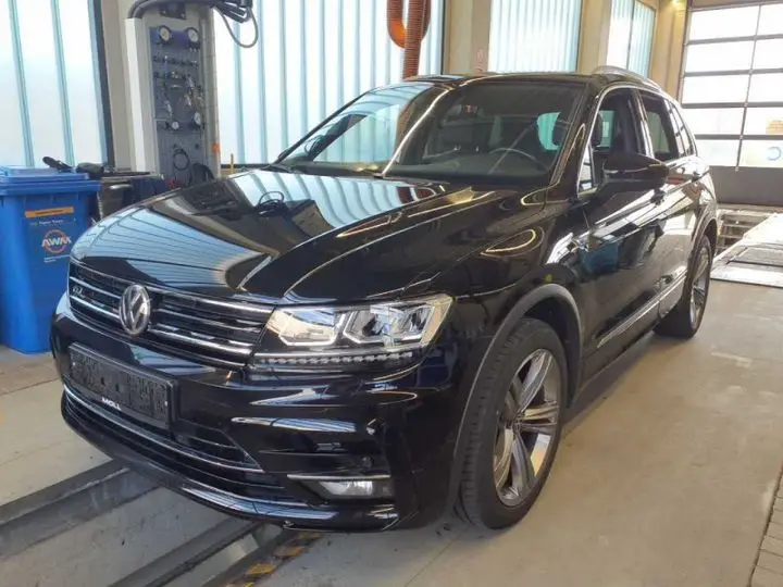 Photo 1 : Volkswagen Tiguan 2020 Petrol