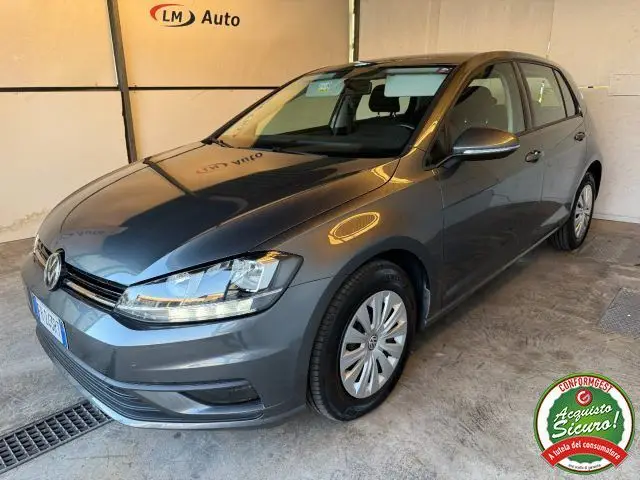 Photo 1 : Volkswagen Golf 2018 Diesel