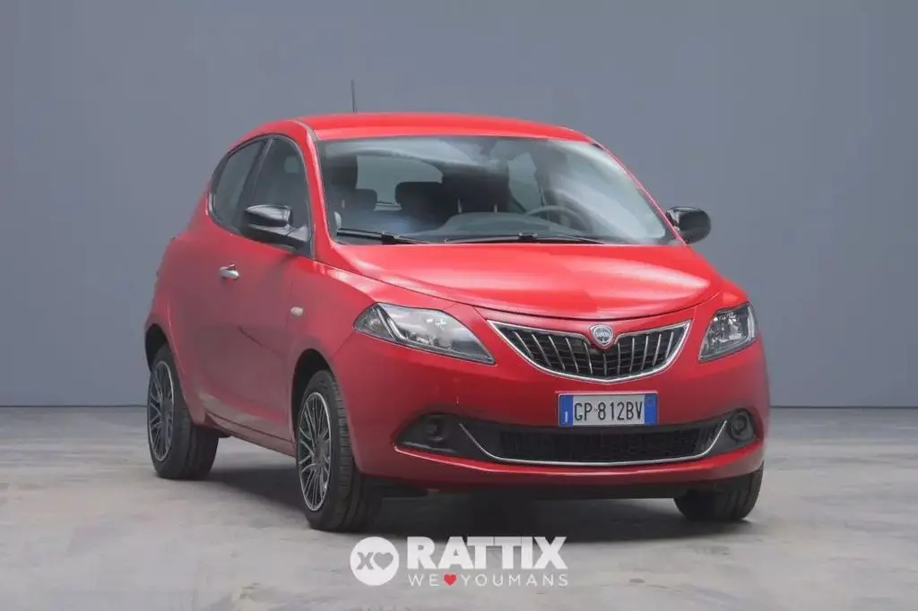 Photo 1 : Lancia Ypsilon 2023 Hybride