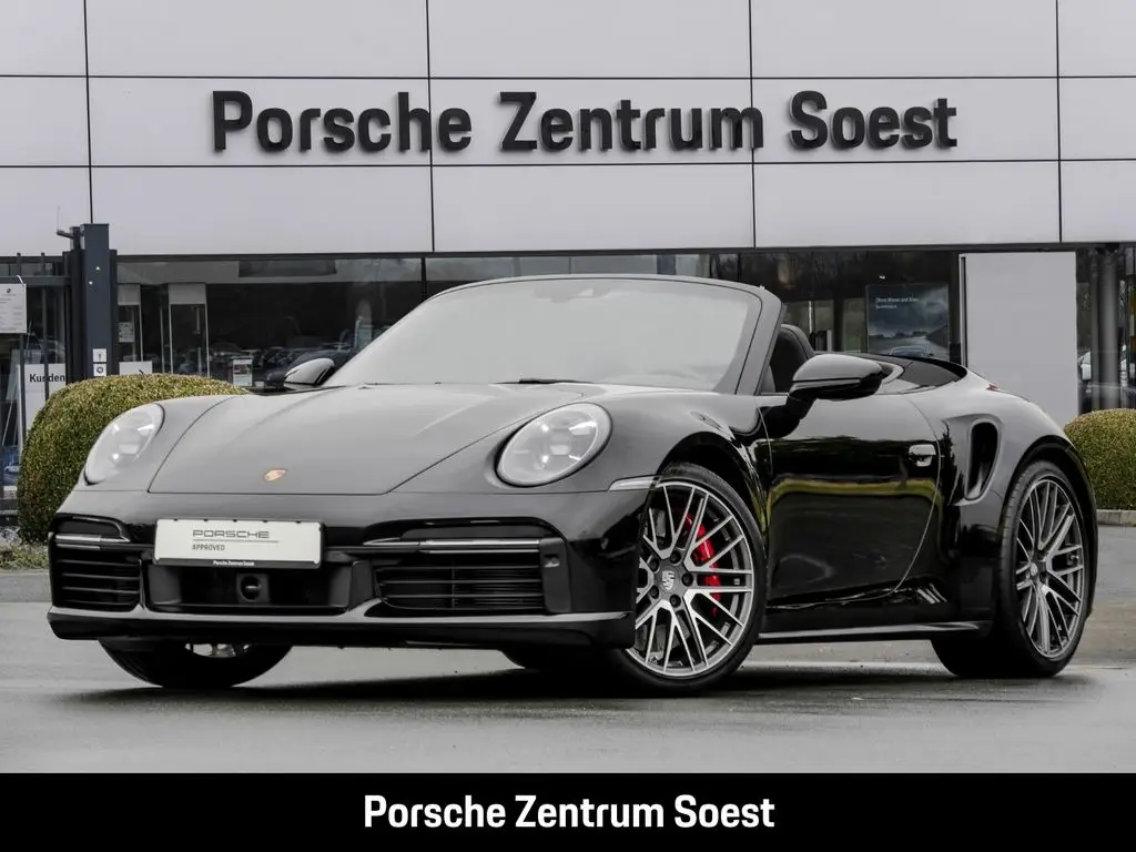 Photo 1 : Porsche 992 2021 Petrol