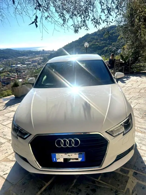 Photo 1 : Audi A3 2017 Diesel