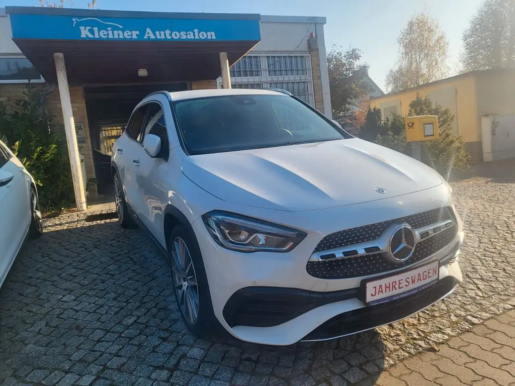 Photo 1 : Mercedes-benz Classe Gla 2024 Petrol