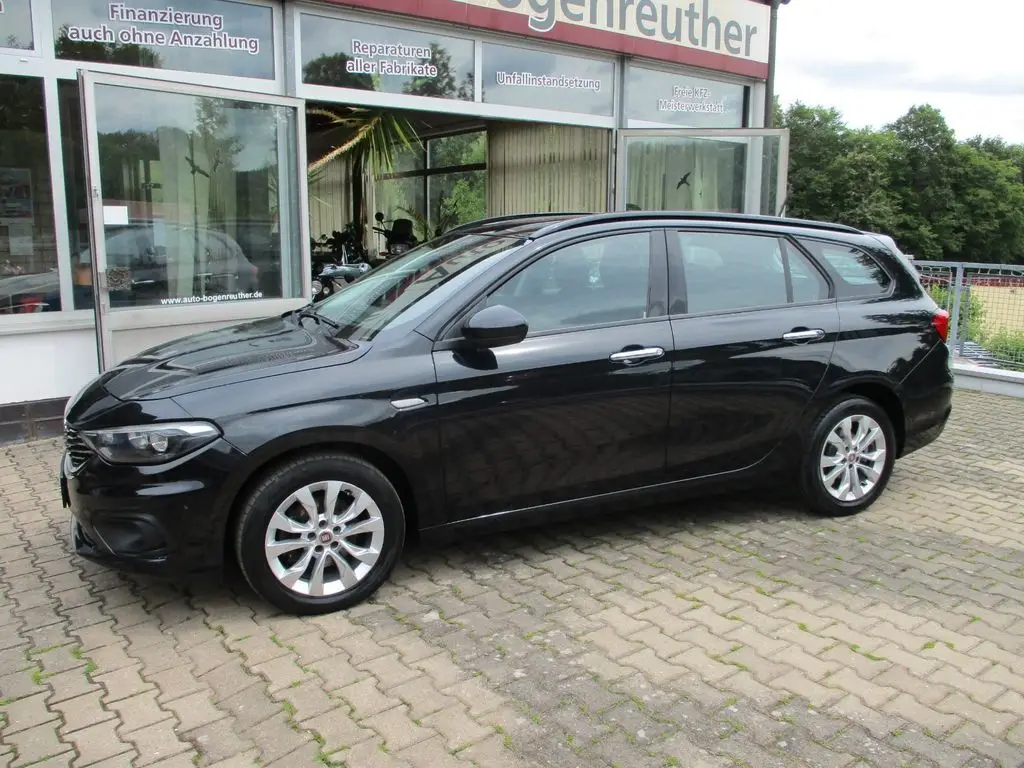 Photo 1 : Fiat Tipo 2017 Essence