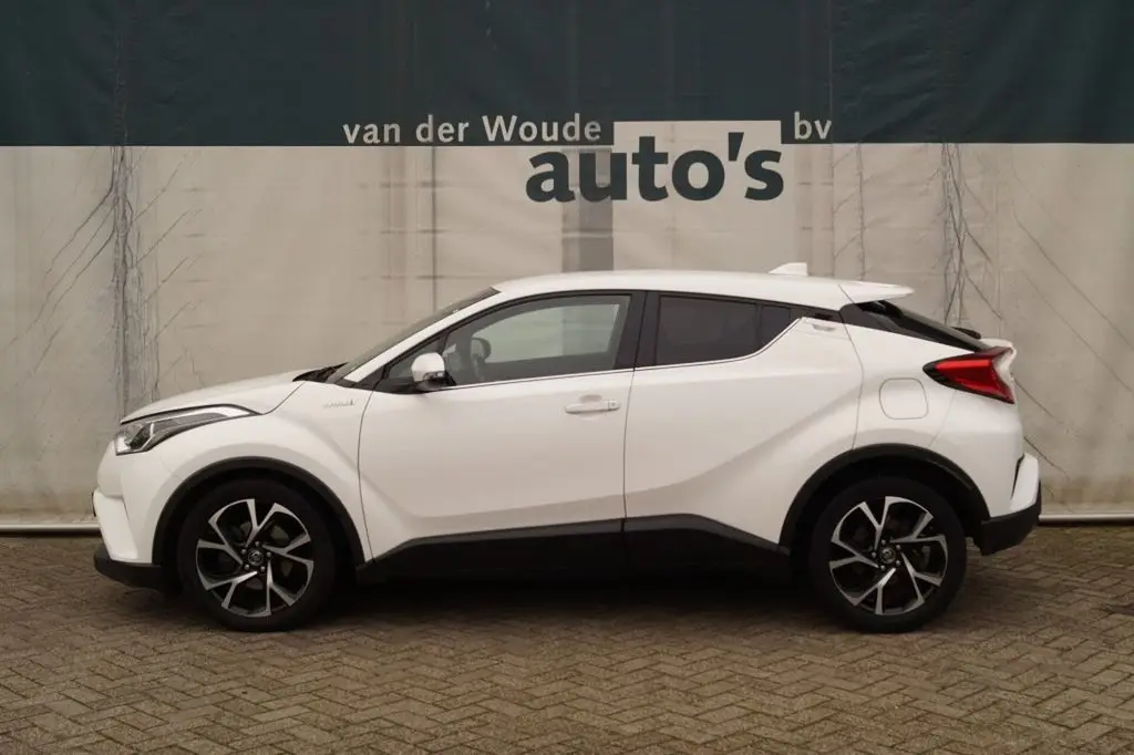 Photo 1 : Toyota C-hr 2019 Hybrid