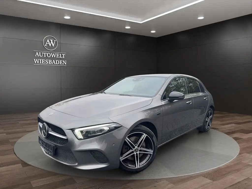 Photo 1 : Mercedes-benz Classe A 2020 Hybride