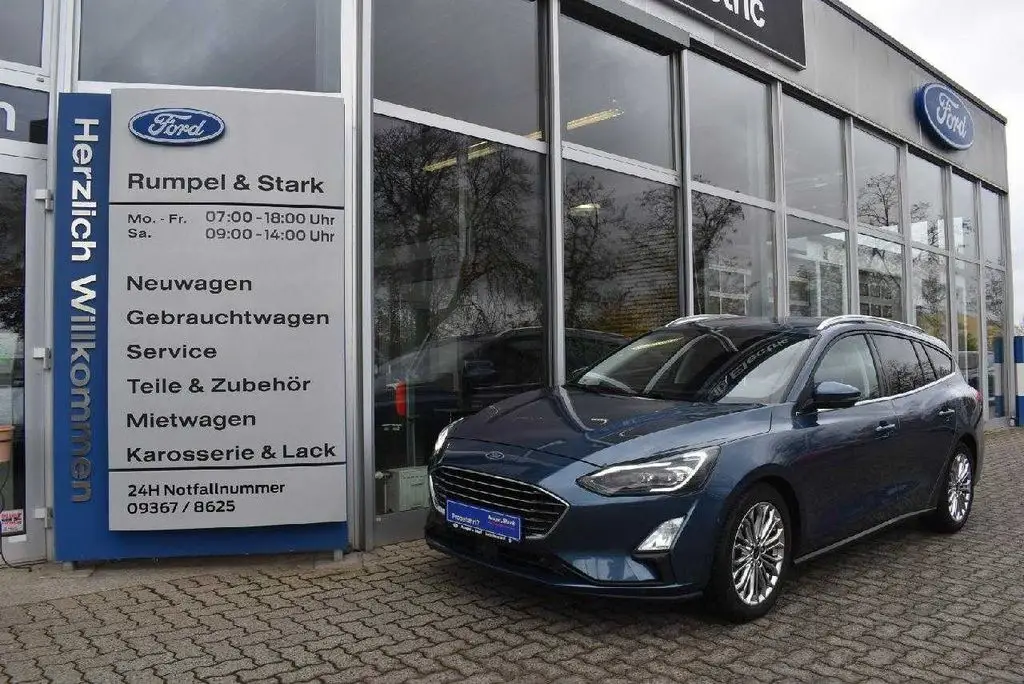 Photo 1 : Ford Focus 2020 Petrol