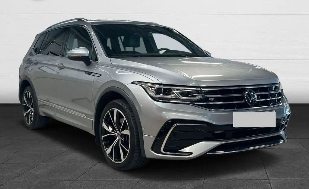 Photo 1 : Volkswagen Tiguan 2023 Diesel