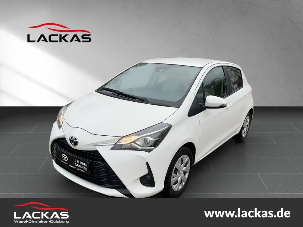 Photo 1 : Toyota Yaris 2020 Petrol