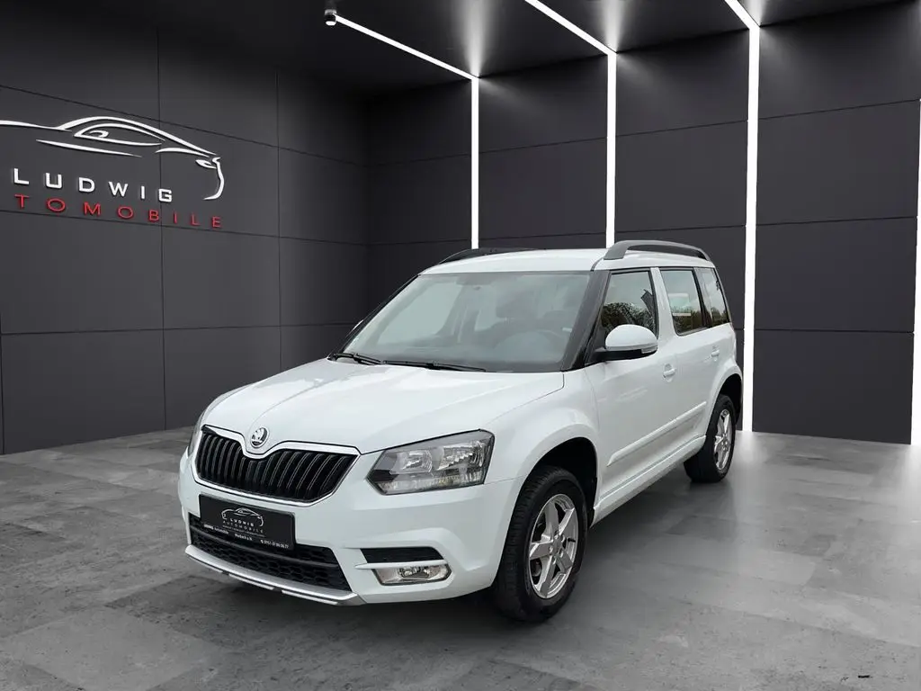 Photo 1 : Skoda Yeti 2016 Petrol