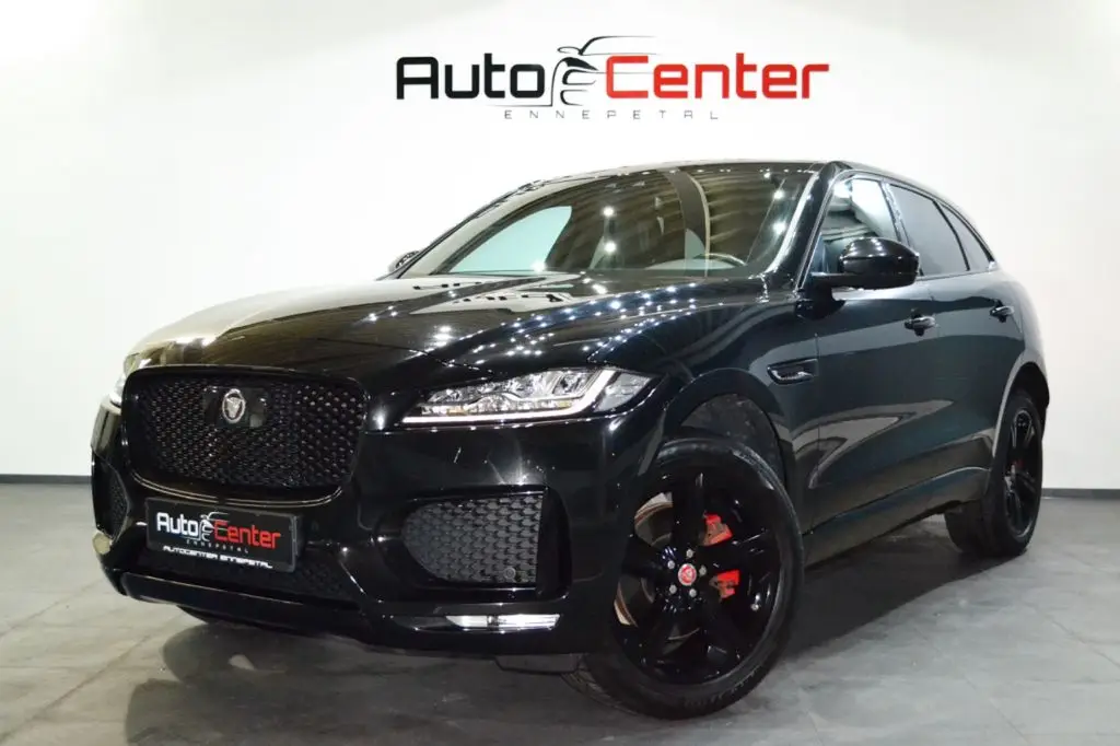 Photo 1 : Jaguar F-pace 2018 Essence