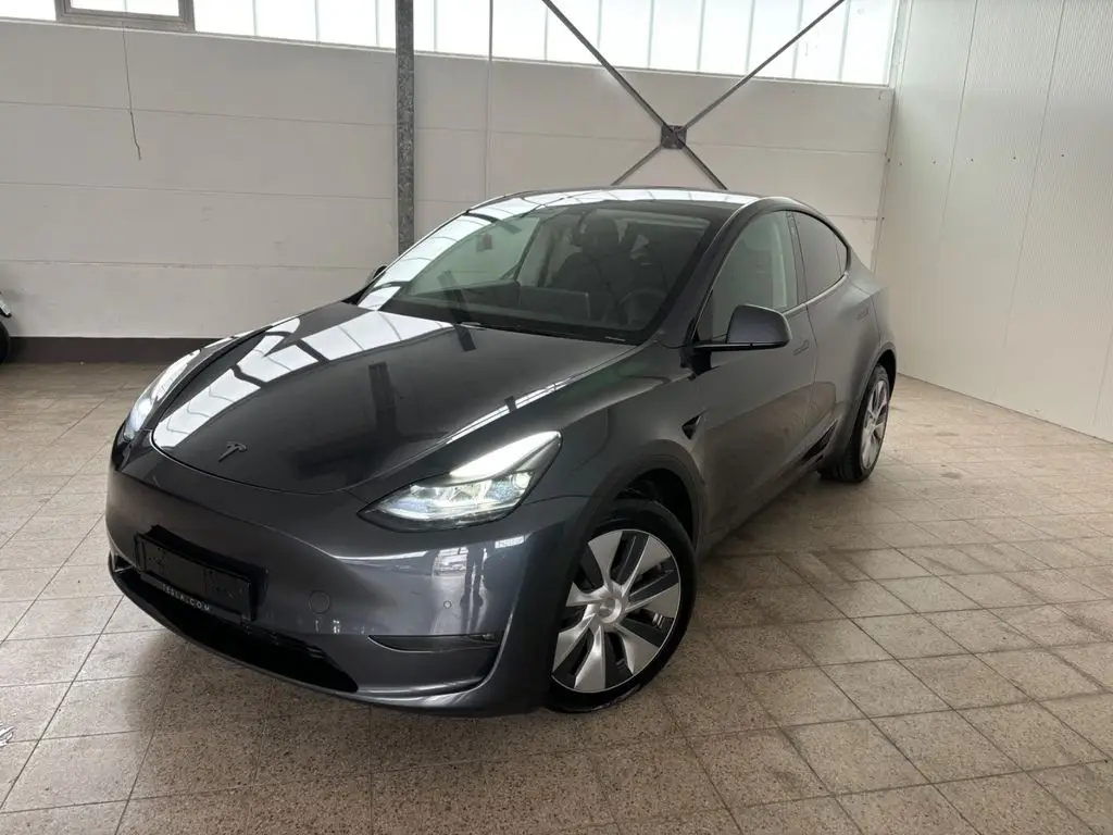 Photo 1 : Tesla Model Y 2022 Not specified