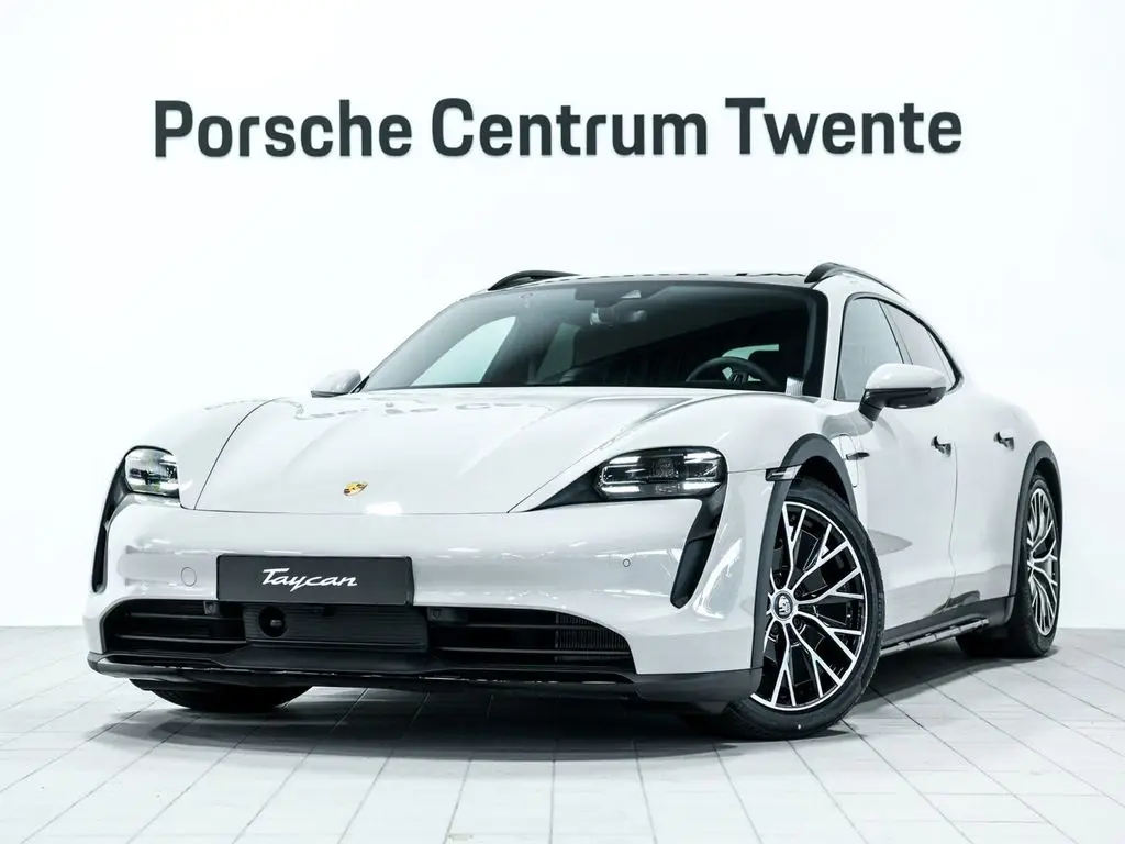 Photo 1 : Porsche Taycan 2023 Not specified