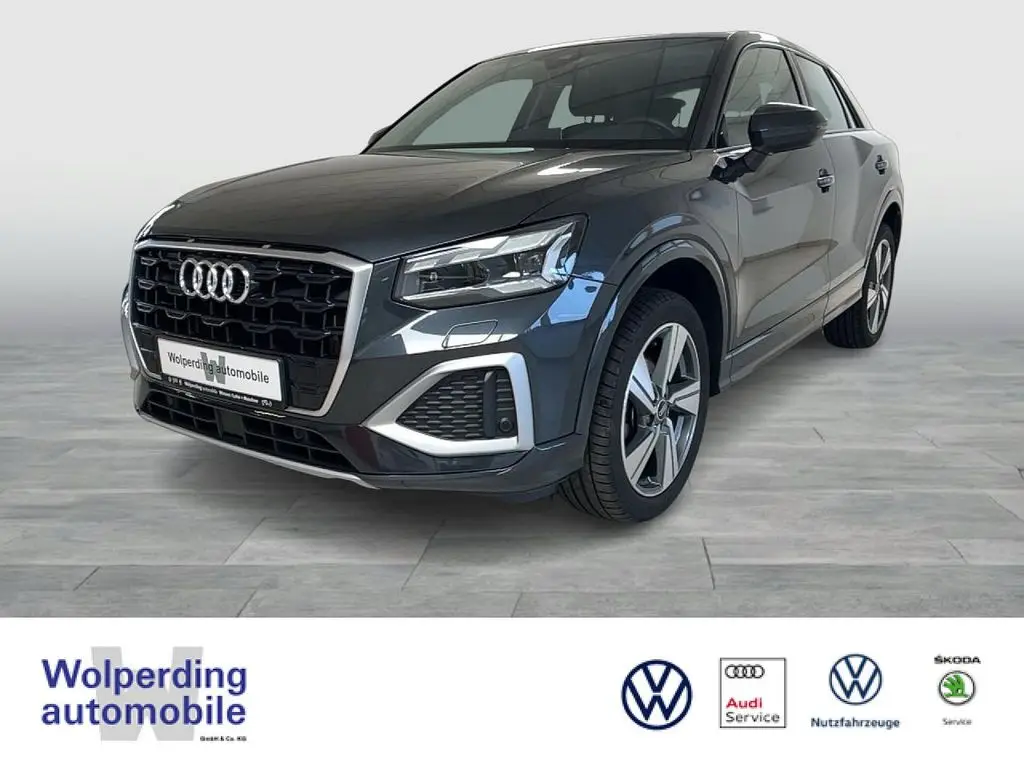 Photo 1 : Audi Q2 2023 Essence