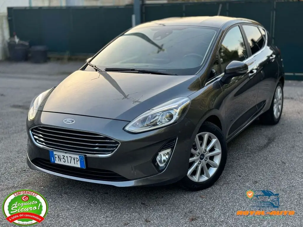 Photo 1 : Ford Fiesta 2018 Diesel