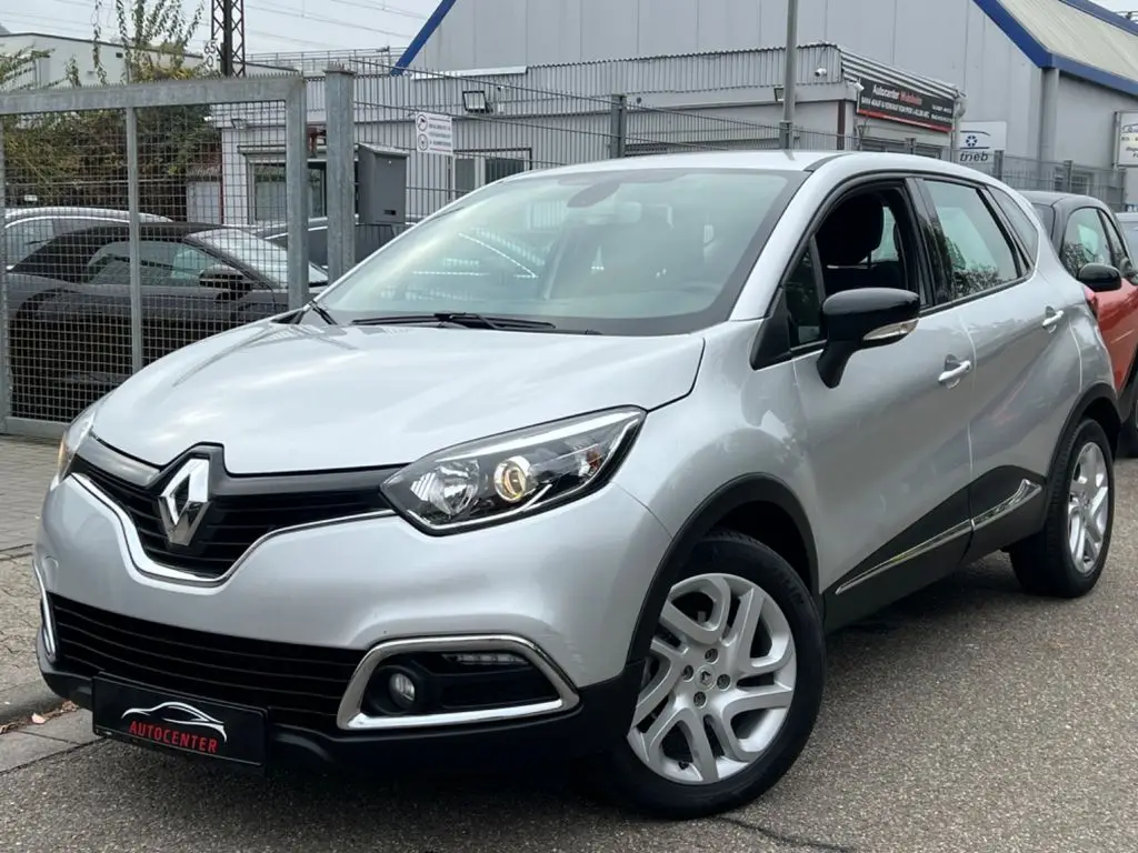 Photo 1 : Renault Captur 2016 Petrol