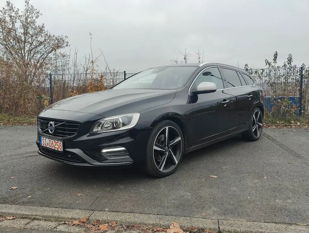 Photo 1 : Volvo V60 2015 Diesel