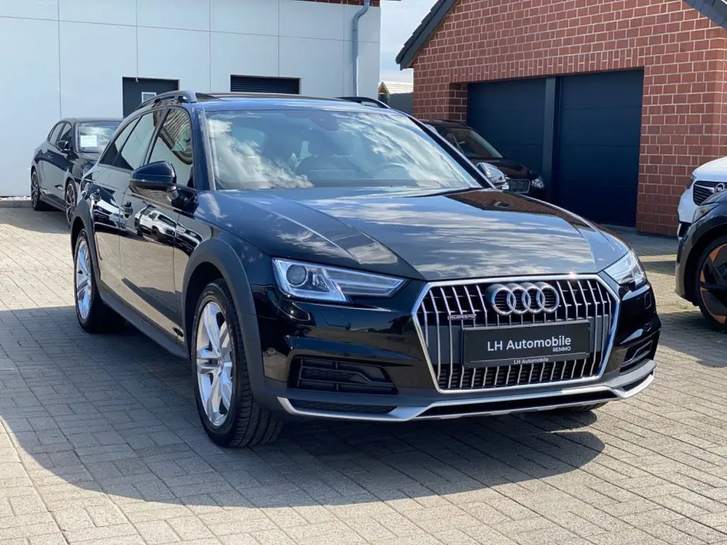 Photo 1 : Audi A4 2019 Petrol