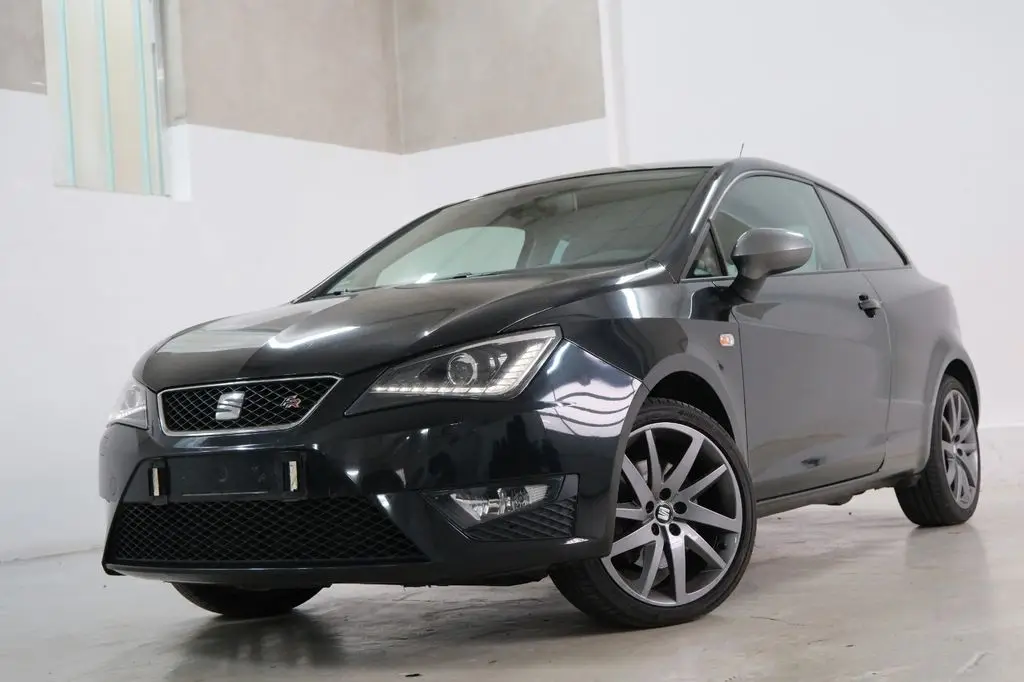 Photo 1 : Seat Ibiza 2015 Diesel