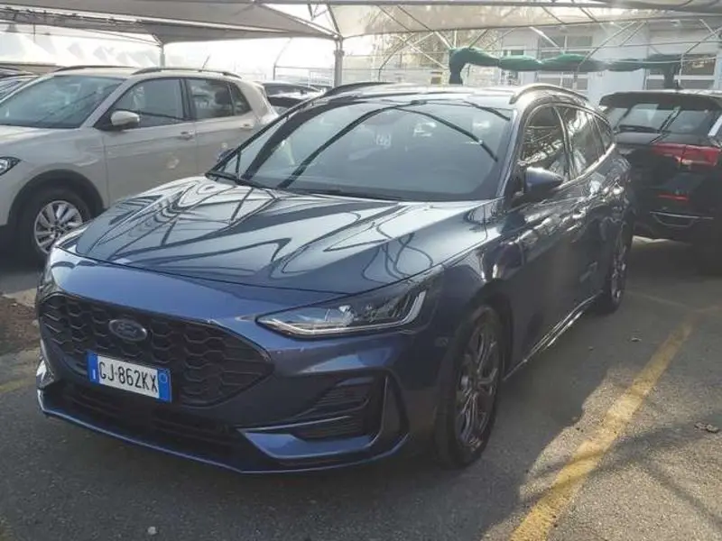 Photo 1 : Ford Focus 2022 Diesel