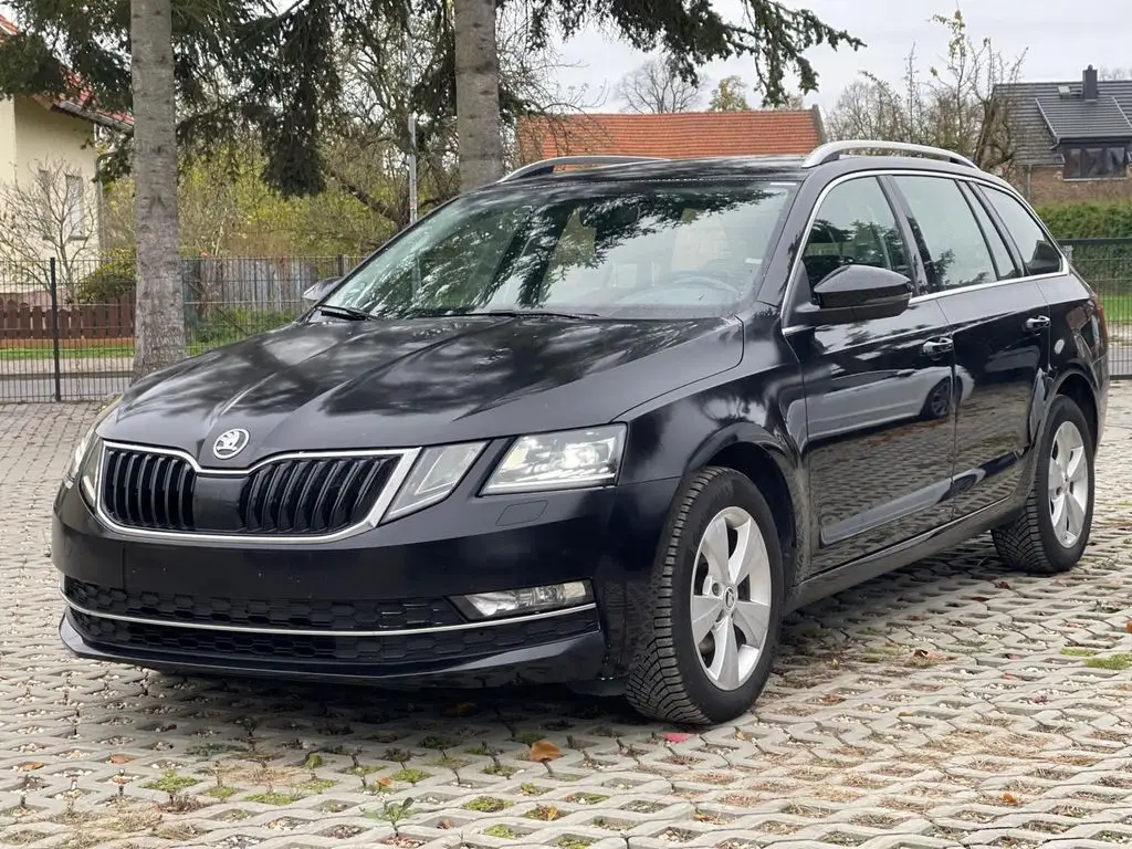 Photo 1 : Skoda Octavia 2019 Diesel