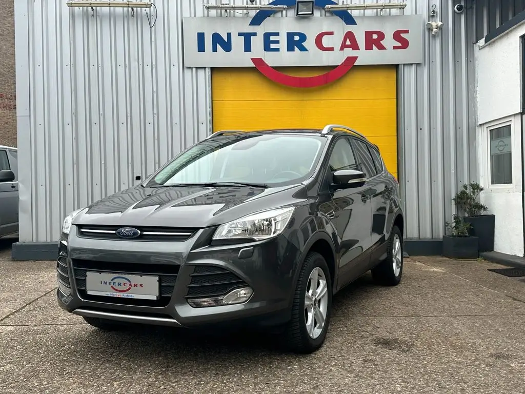 Photo 1 : Ford Kuga 2016 Petrol