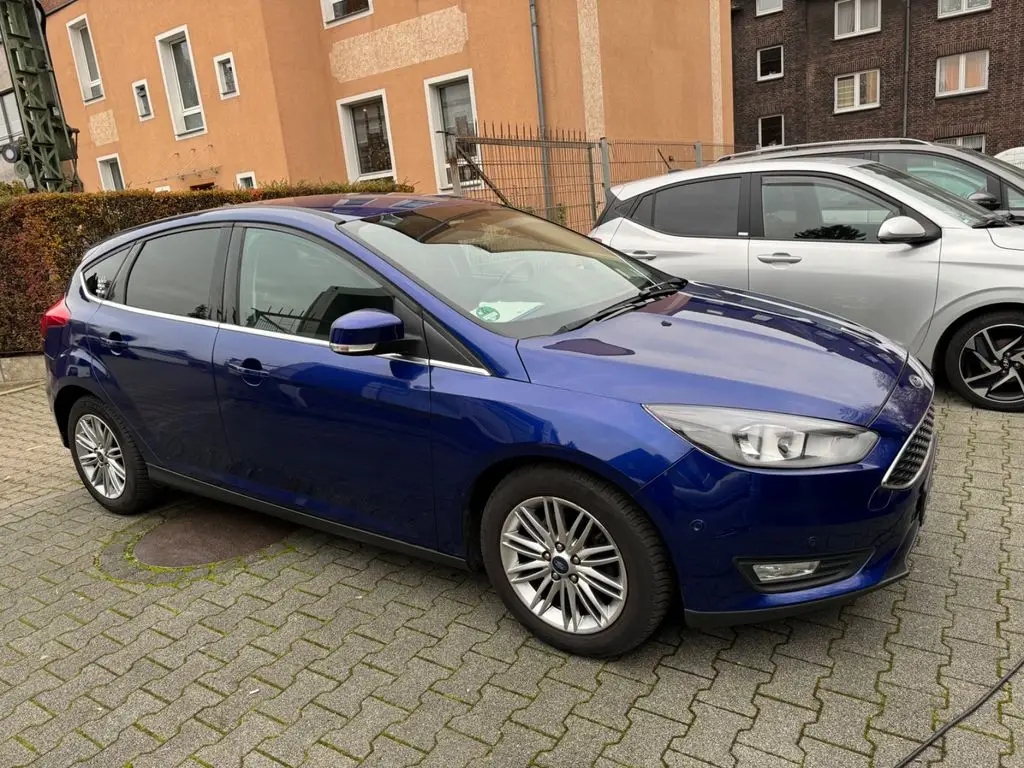 Photo 1 : Ford Focus 2018 Petrol