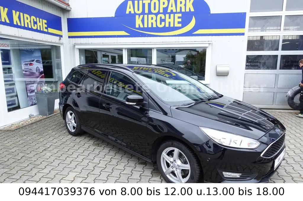 Photo 1 : Ford Focus 2016 Petrol