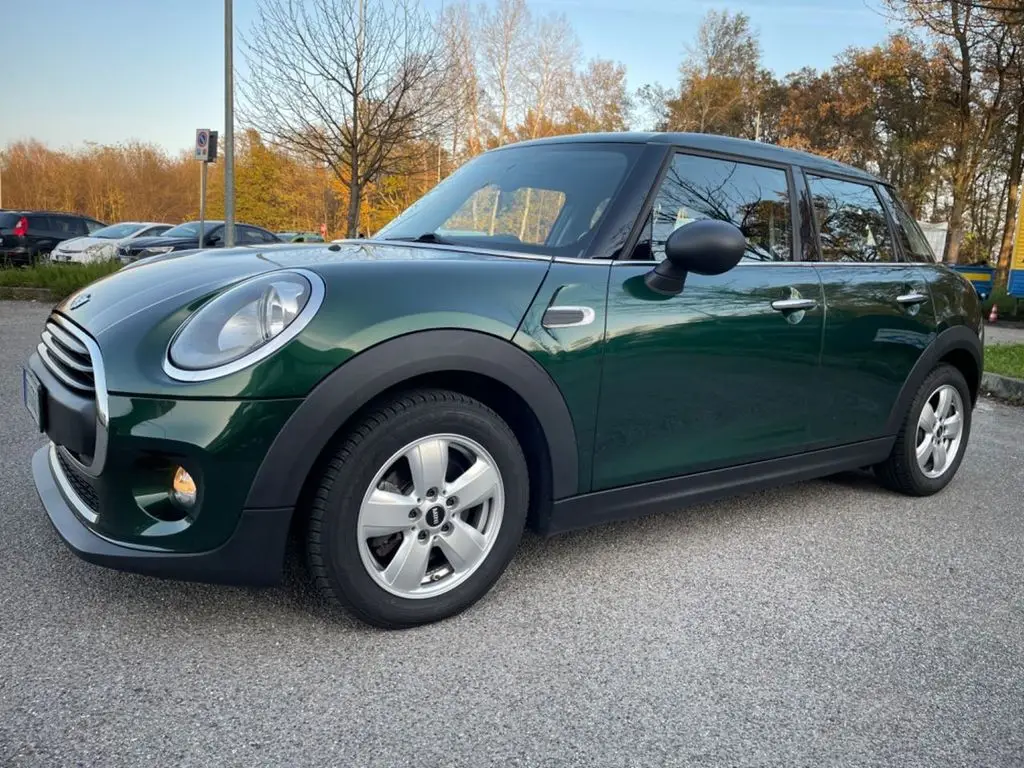 Photo 1 : Mini One 2016 Petrol