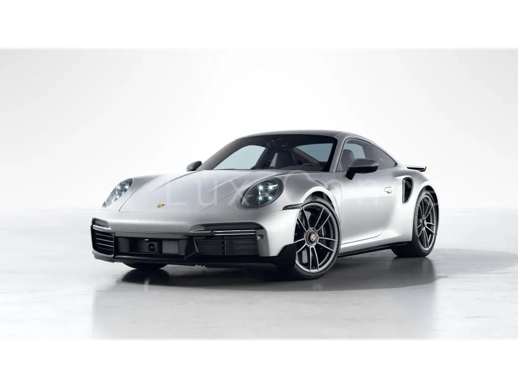 Photo 1 : Porsche 992 2022 Essence