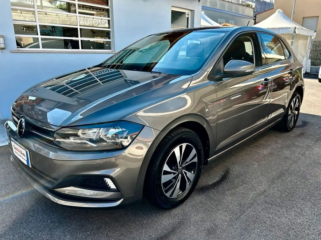 Photo 1 : Volkswagen Polo 2021 Autres