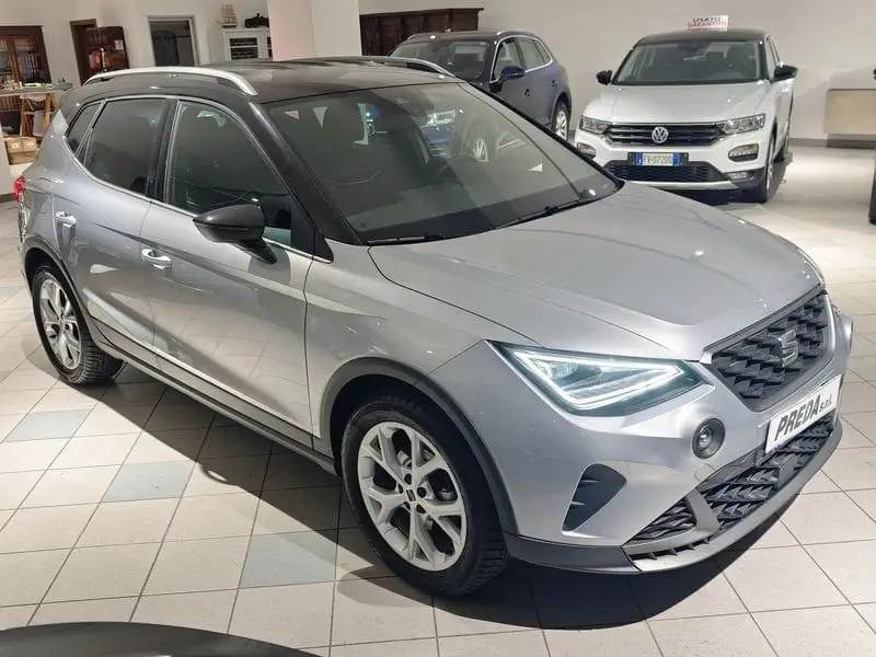 Photo 1 : Seat Arona 2021 Autres