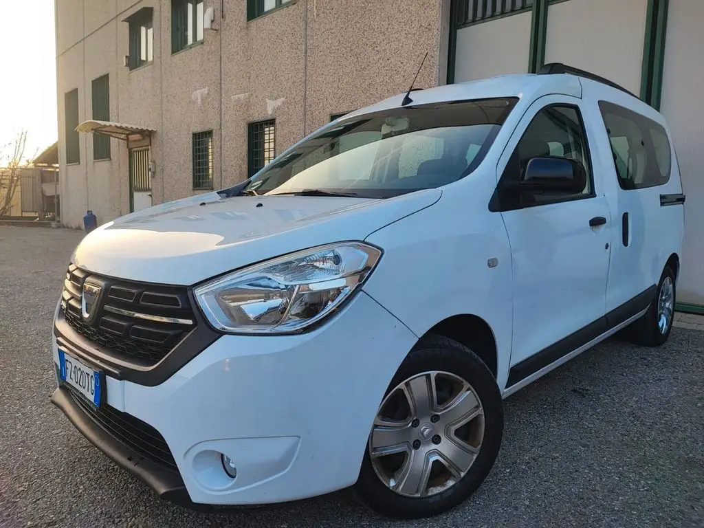 Photo 1 : Dacia Dokker 2020 Diesel