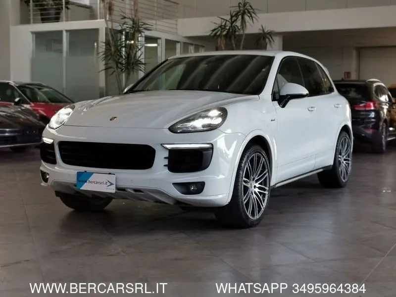 Photo 1 : Porsche Cayenne 2018 Diesel