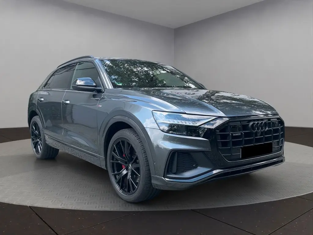 Photo 1 : Audi Q8 2018 Diesel